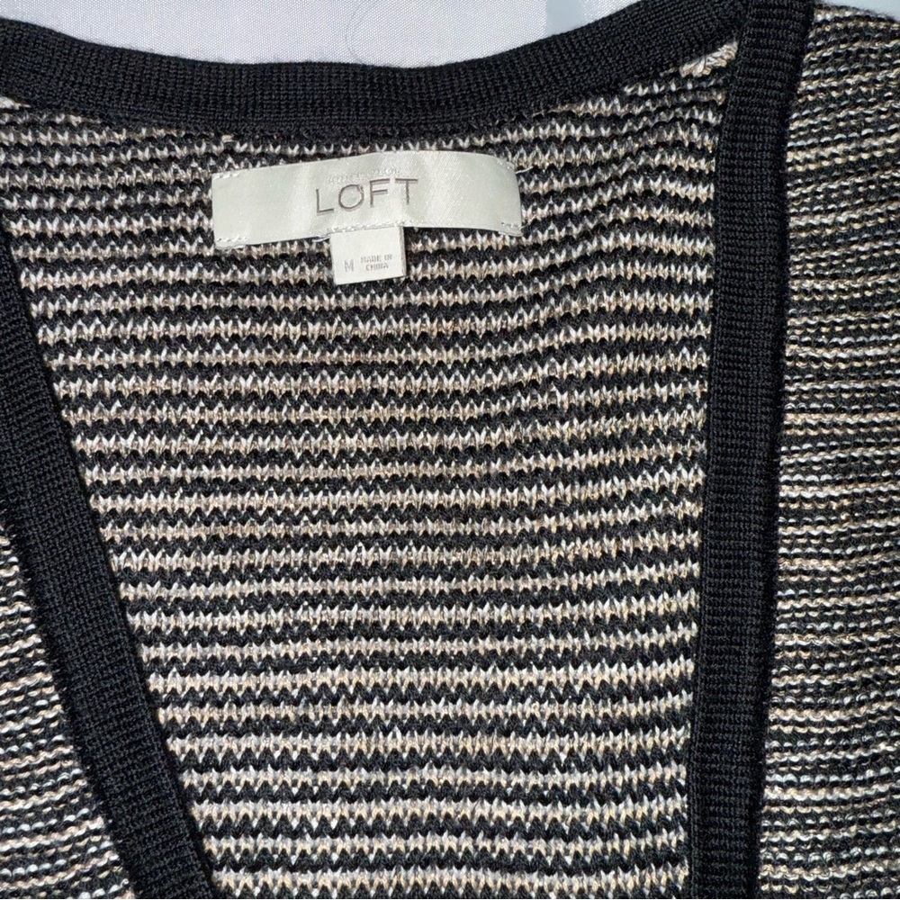 LOFT Black Gold Women's Lightweight V-Neck
Cardigan Sweater Chic Casual Classy - Picture 5 of 10